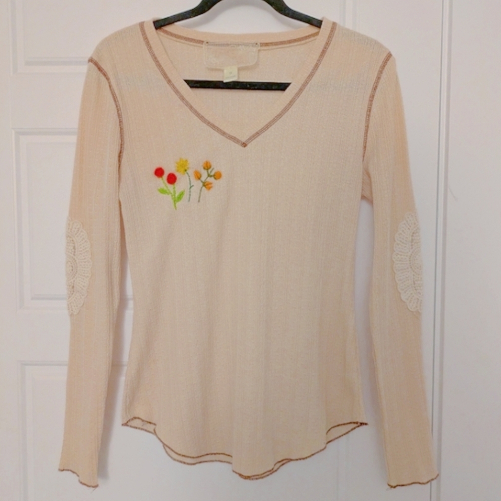 Embroidered Spring V-Neck Women Top
